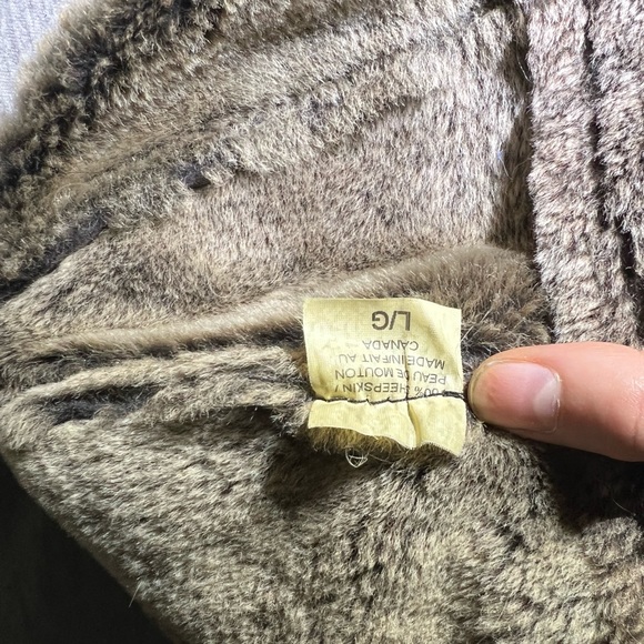 Brown sheepskin beanie Hat - Picture 8 of 8